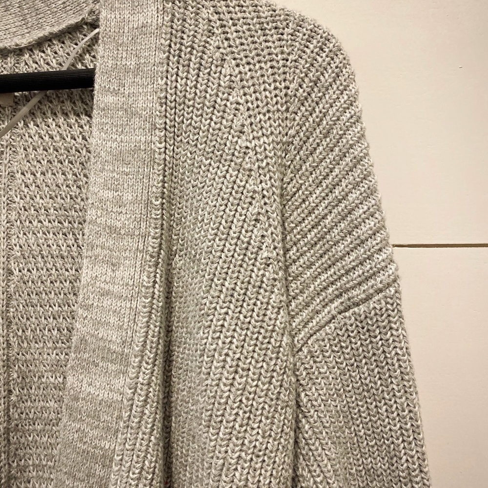 Loft Cardigan - Picture 2 of 4